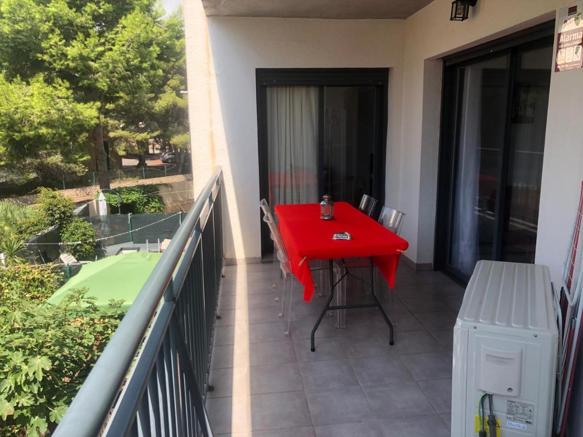 Apartamento Calafat, A 2 Minutos A Pie De Cala Llobeta Екстериор снимка